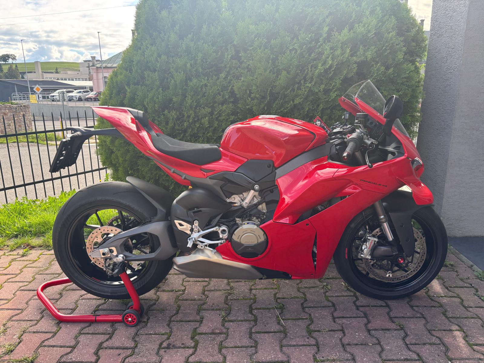 Ducati Panigale V4