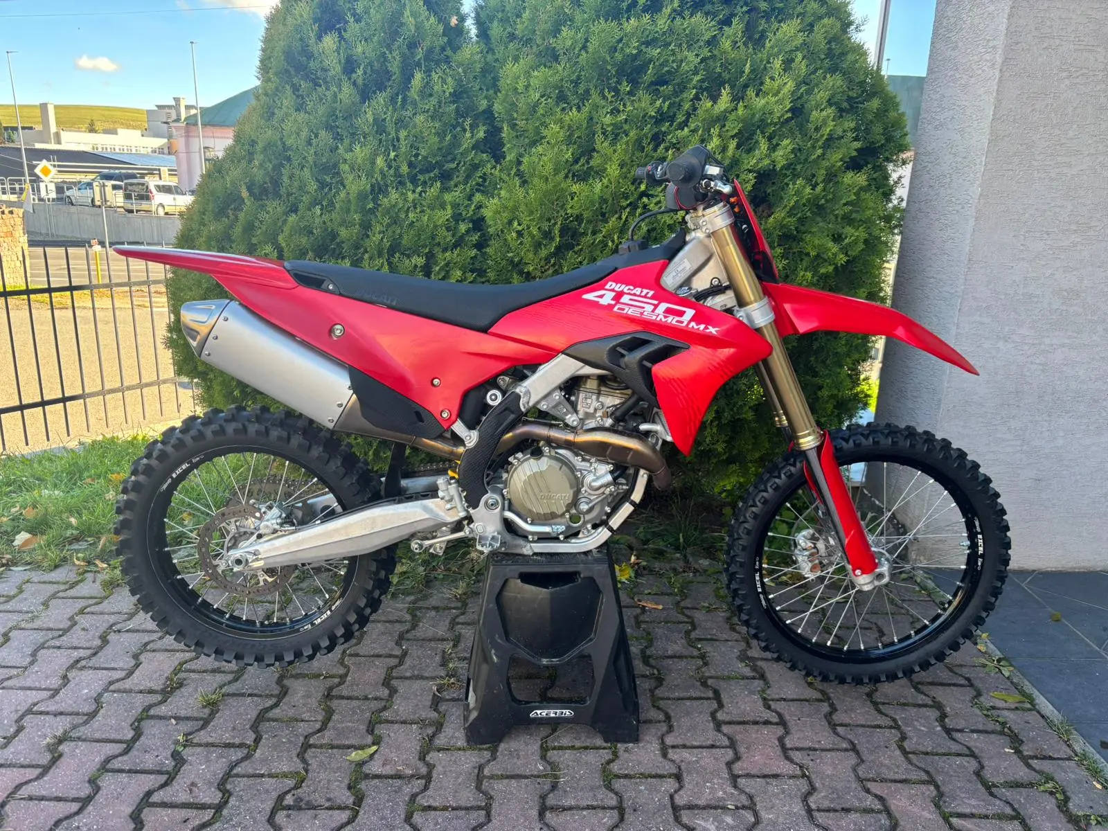 DUCATI DESMO 450 MX
