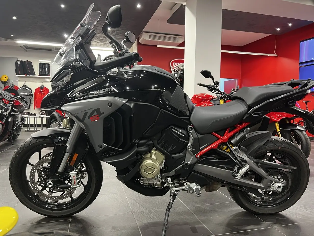 Ducati Multistrada V4S