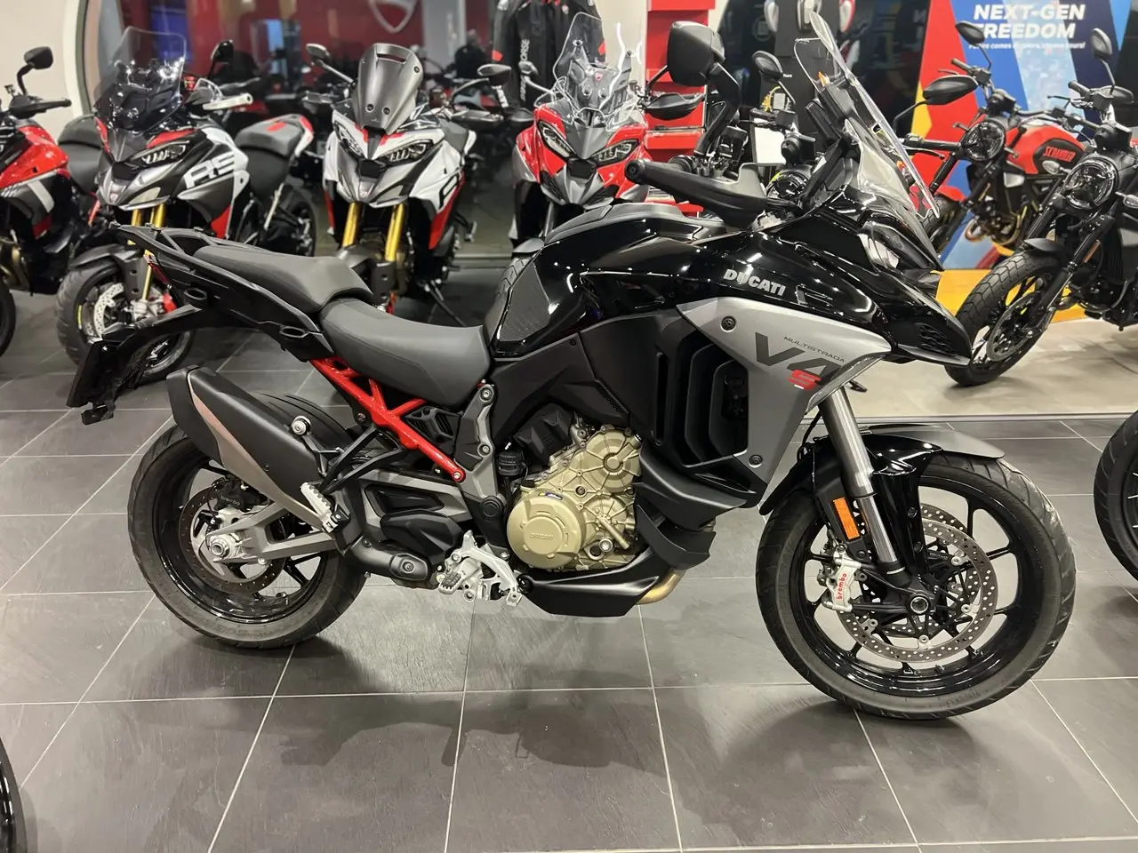 Ducati Multistrada V4S
