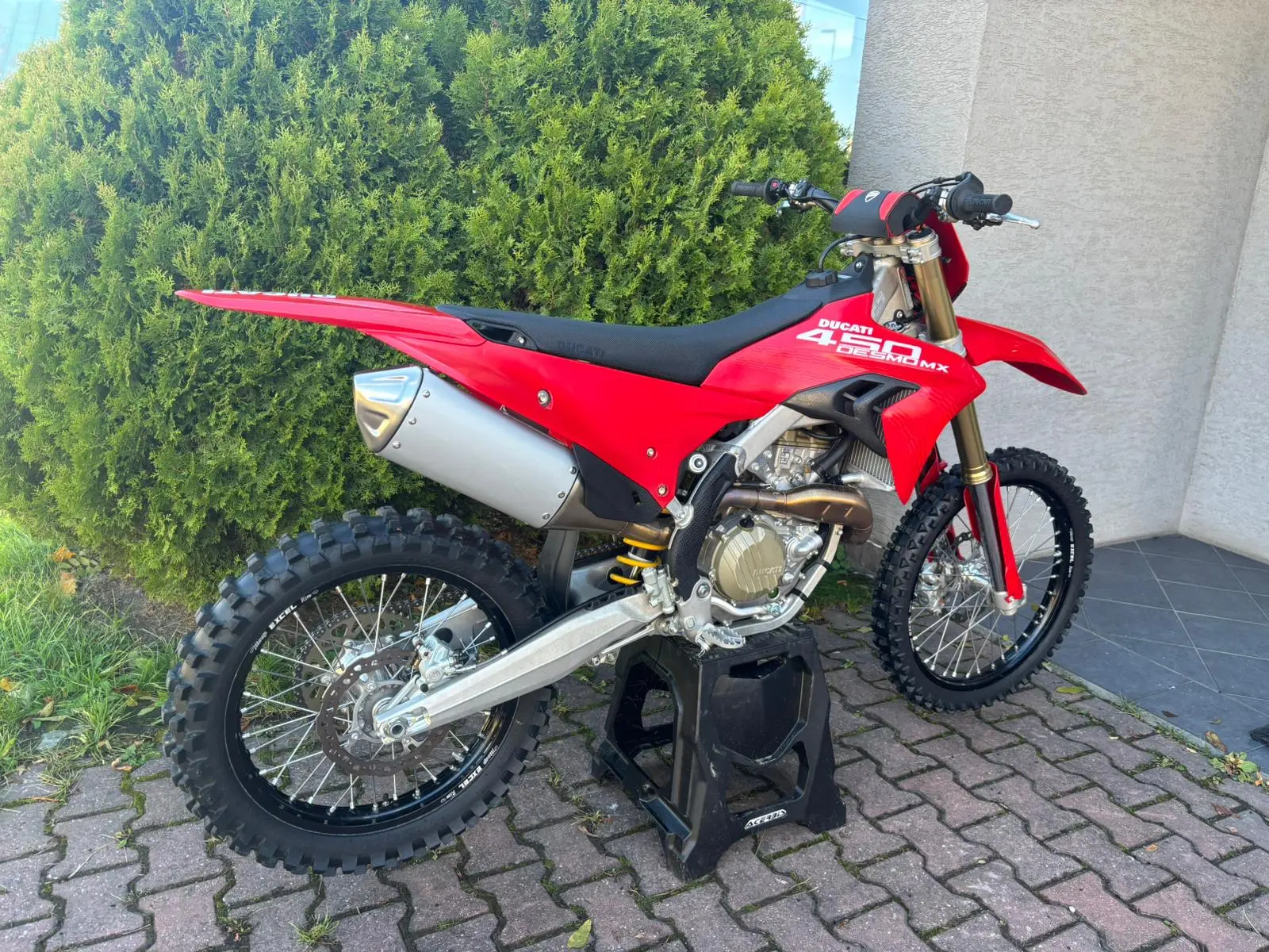 DUCATI DESMO 450 MX