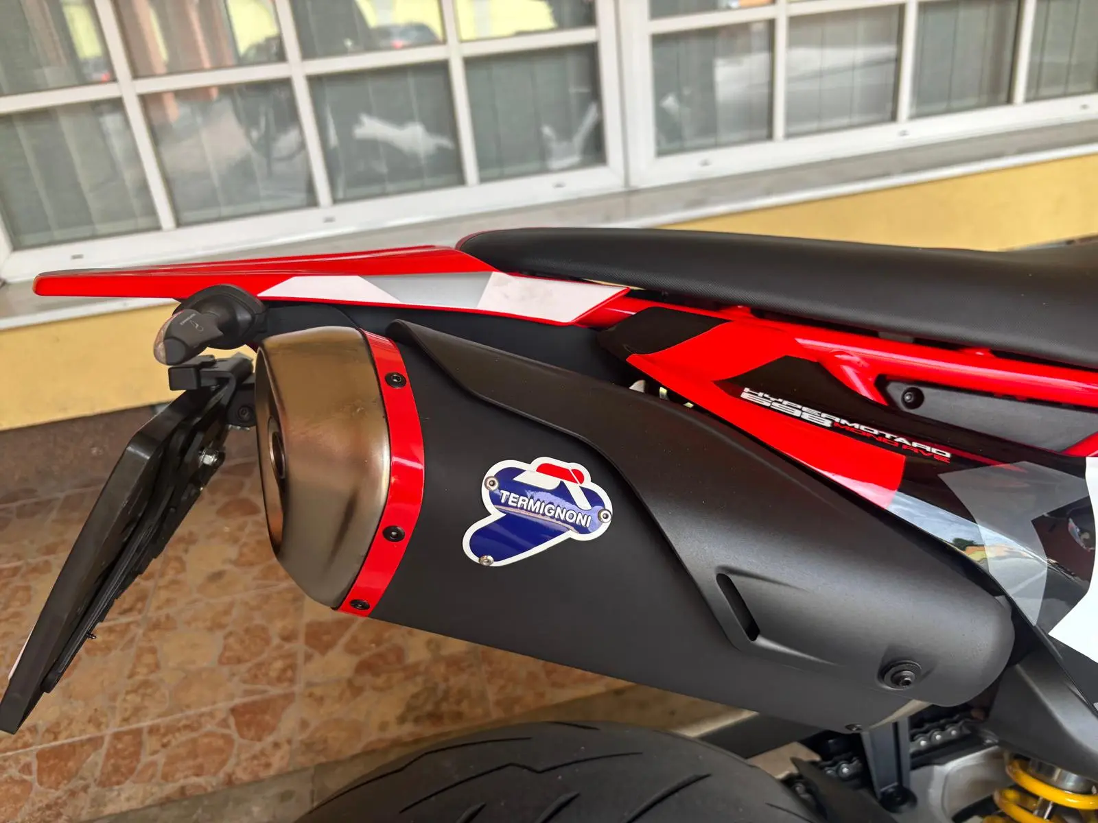 HYPERMOTARD 698 RVE