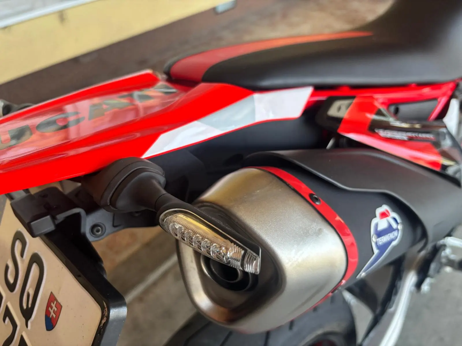HYPERMOTARD 698 RVE
