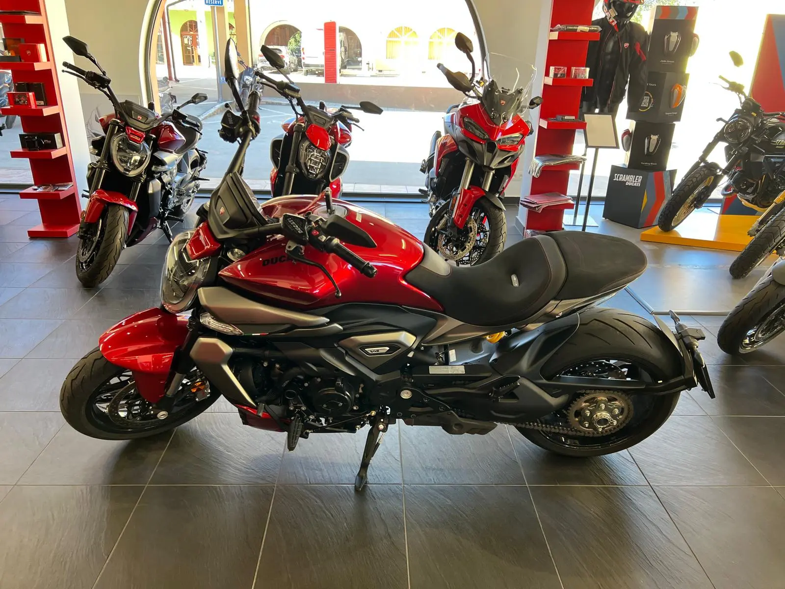 XDIAVEL V4