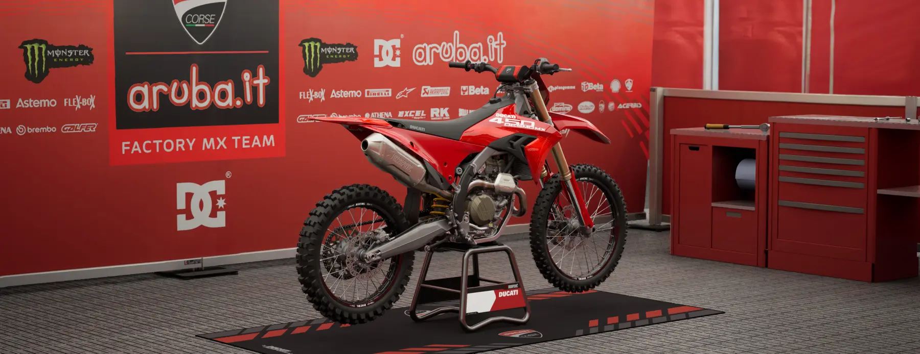 Desmo 450MX Akrapovic - 4