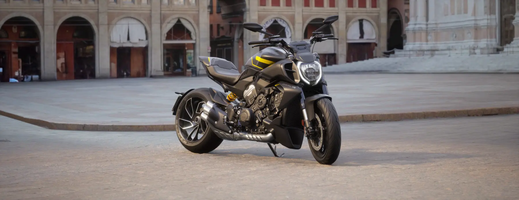 Diavel V4 Dark Stealth Yellow - 4