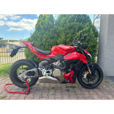 DUCATI STREETFIGHTER V4