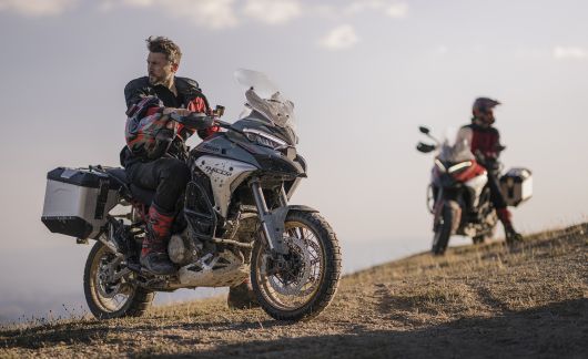 Nová Multistrada V4 Rally Nová Multistrada V4 Rally