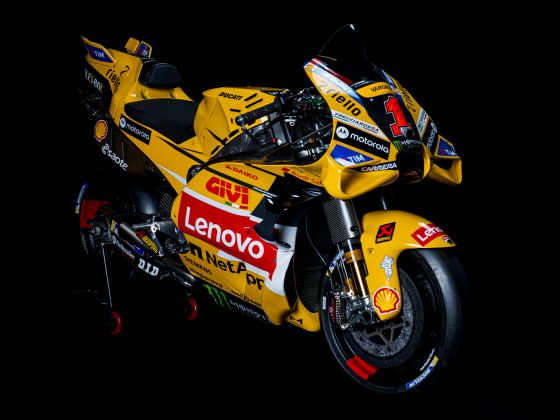 Giallo Ducati: pocta histórii