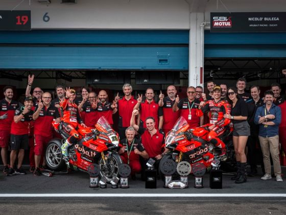Aruba.it Racing - Ducati je už štvrtý rok po sebe korunovaná za tímového majstra sveta WSBK