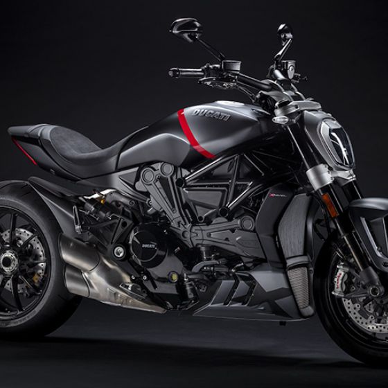 XDiavel Dark