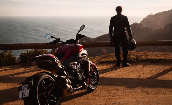Nový XDiavel V4