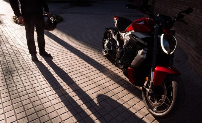 Nový XDiavel V4