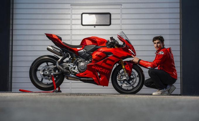 Panigale V2 MM93
