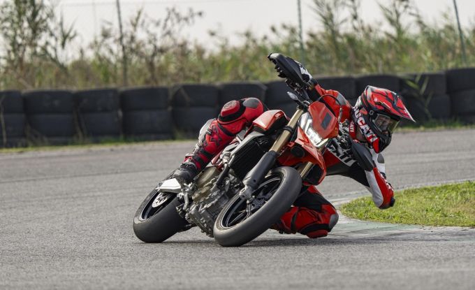 Hypermotard 698 Mono