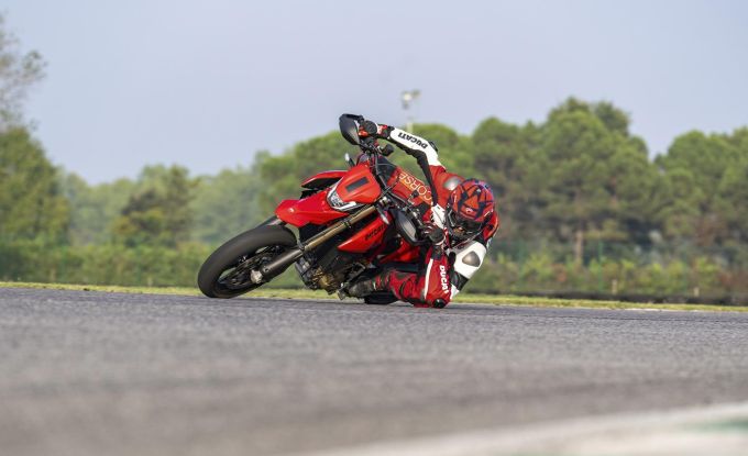 Hypermotard 698 Mono