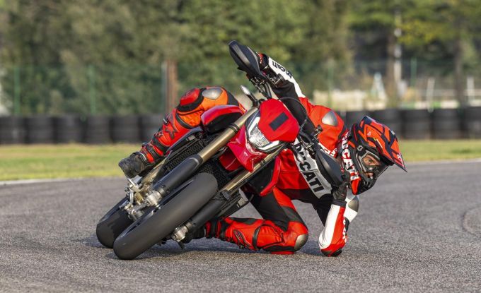 Hypermotard 698 Mono