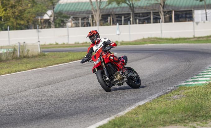 Hypermotard 698 Mono