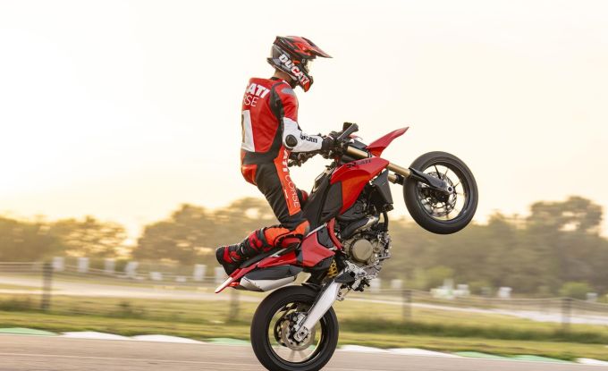 Hypermotard 698 Mono