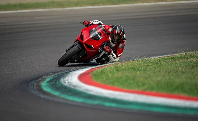 Panigale V2