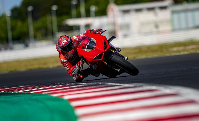 Panigale V4 S