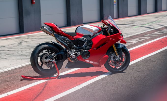 Panigale V4 R