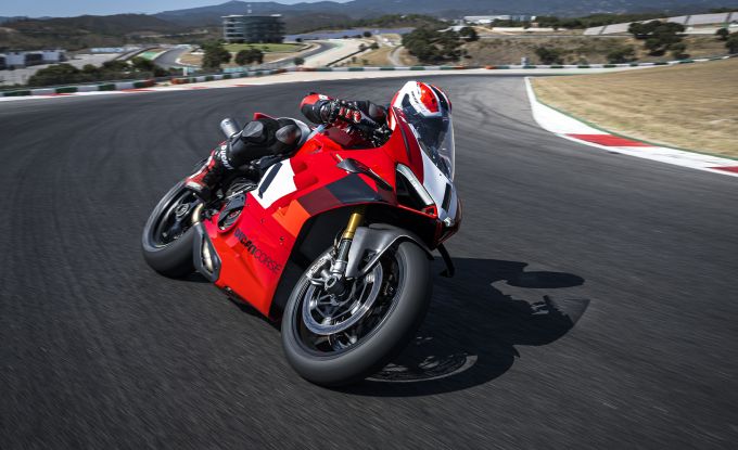 Panigale V4 R