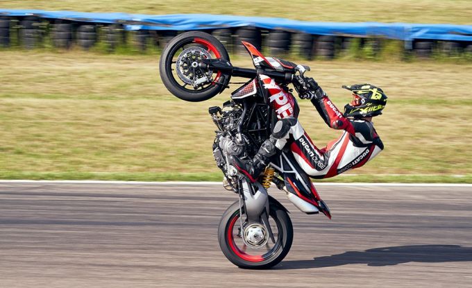 Hypermotard 950 RVE