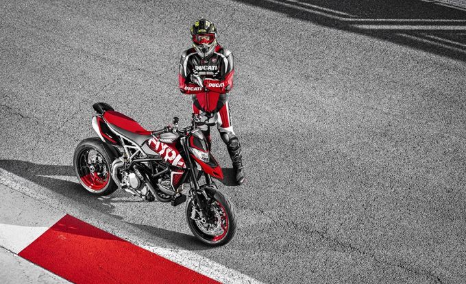 Hypermotard 950 RVE