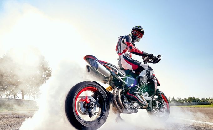 Hypermotard 950 RVE