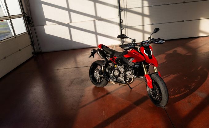 Hypermotard V2