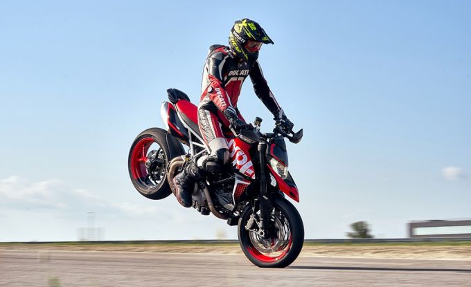 Hypermotard 950 RVE