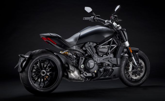 XDiavel Dark