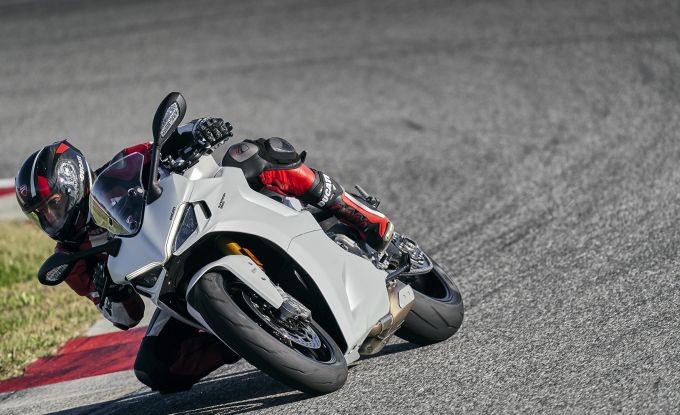 Supersport 950 S