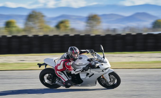Supersport 950 S