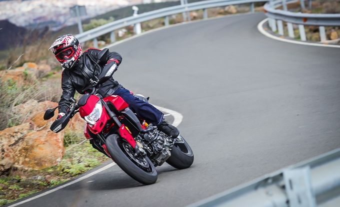 Hypermotard 950