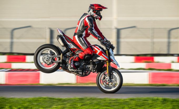 Hypermotard V2 SP