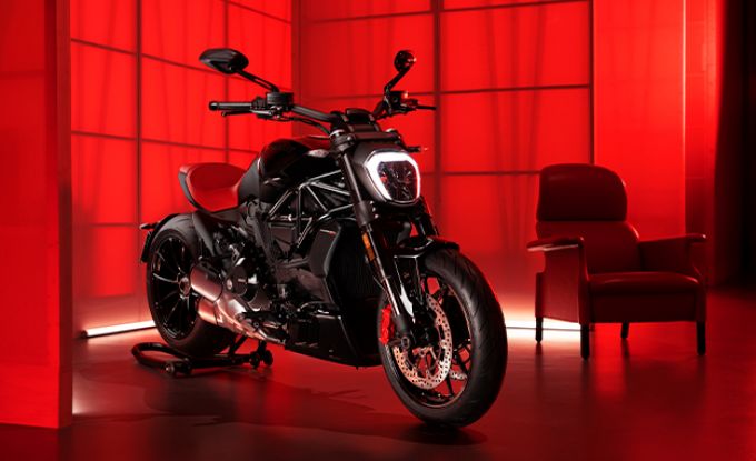XDiavel Nera