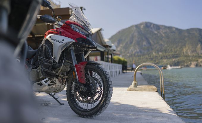 Multistrada V4 Rally